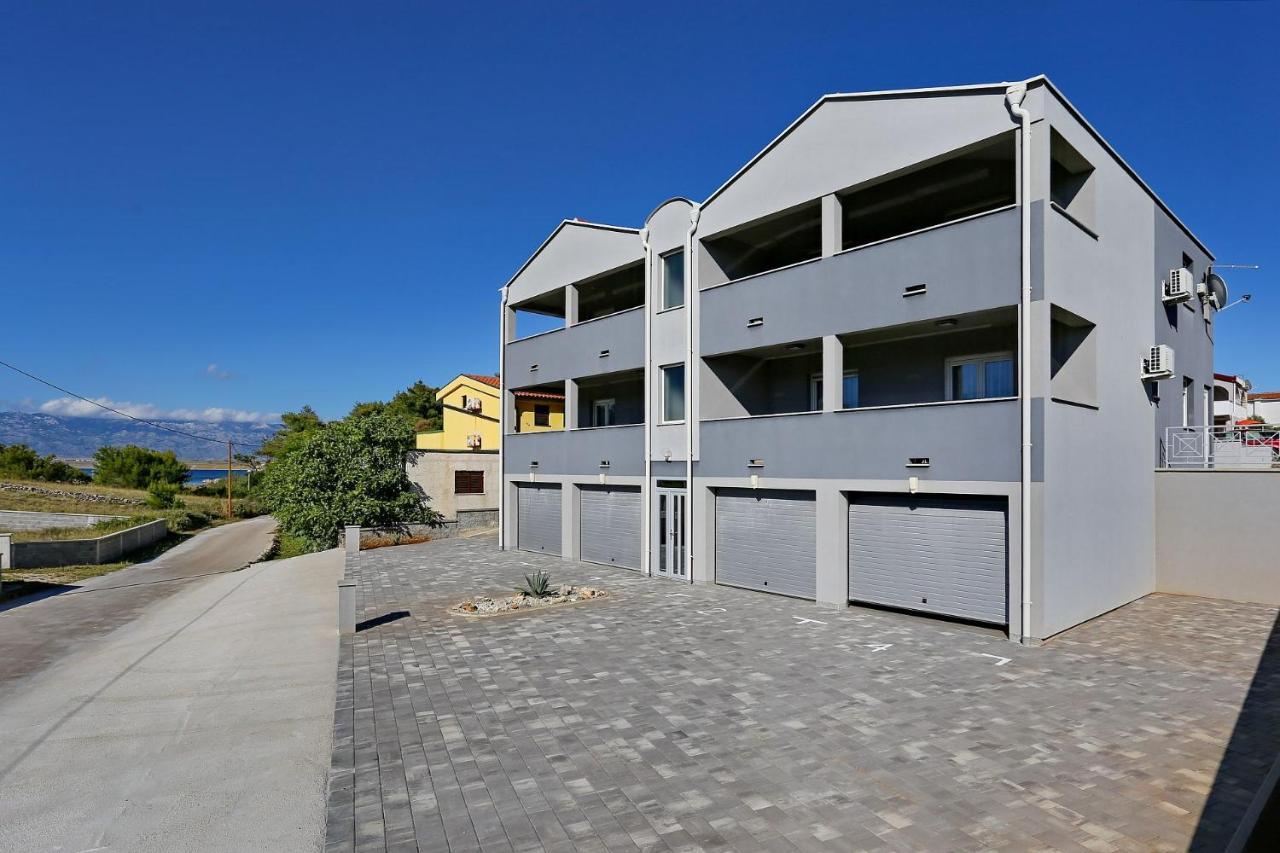 Apartments Lisac Vir Buitenkant foto